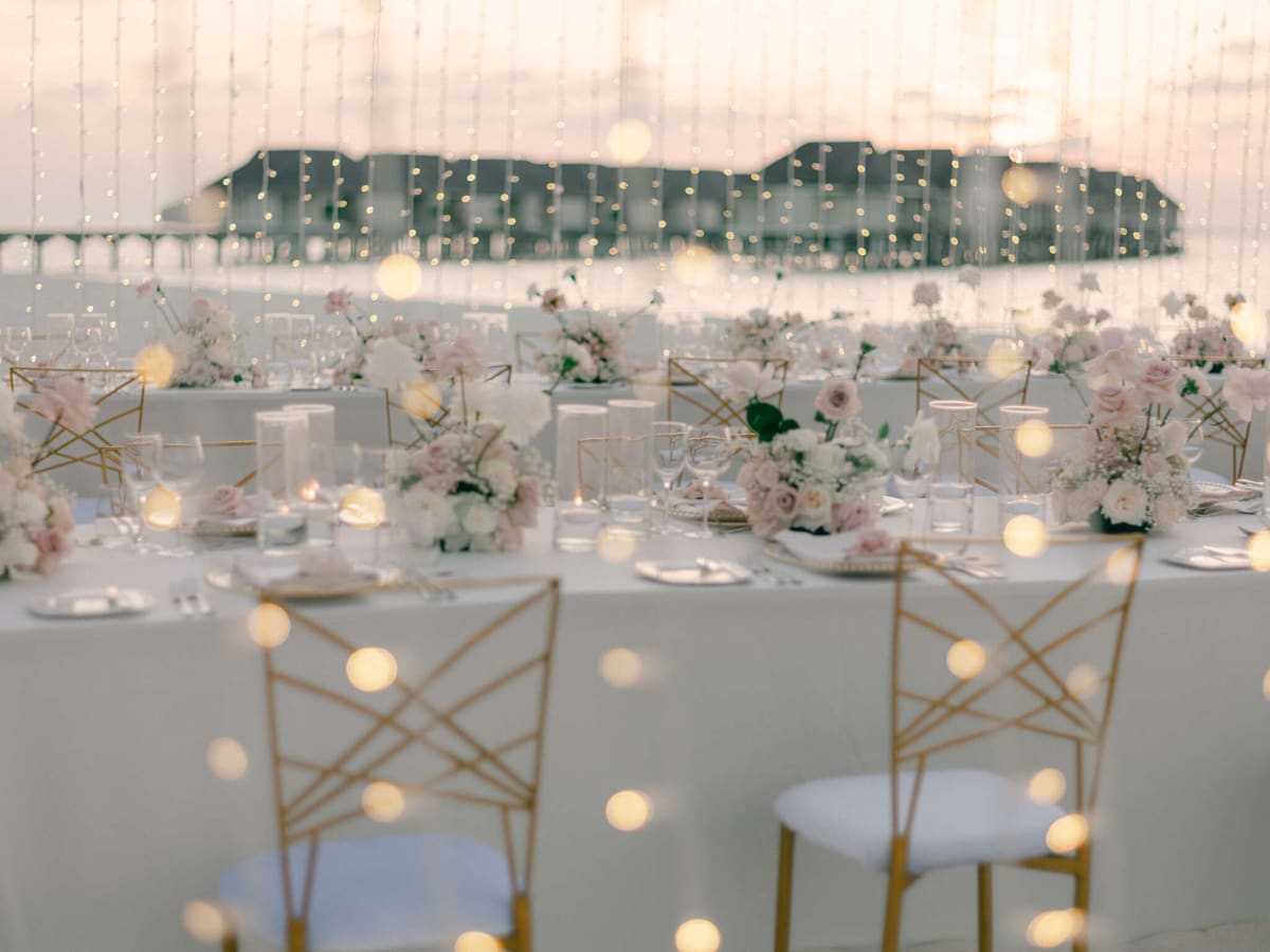 Katie & Jonny at LUX* South Ari Atoll — frame 1