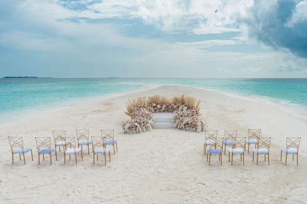 Megan & Jordan's proposal at Amilla Maldives — frame 4